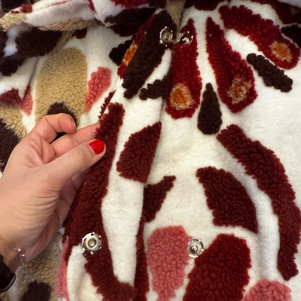 FARM RIO Ainika Flowers Fleece Coat - Picture 12 of 15